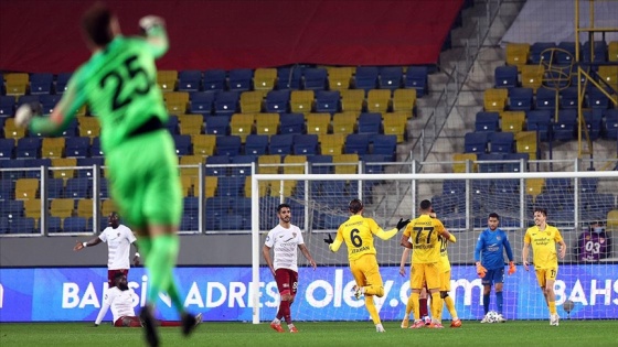 Ankaragücü erteleme maçında 3 puanın sahibi oldu