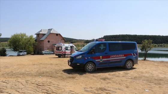 Anne, baba ve oğlu baraj gölünde boğuldu