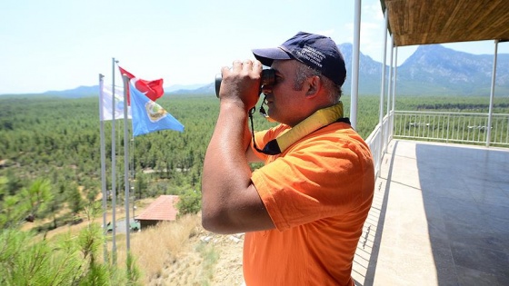 Anne ve babasının emaneti kulenin yılmaz bekçisi