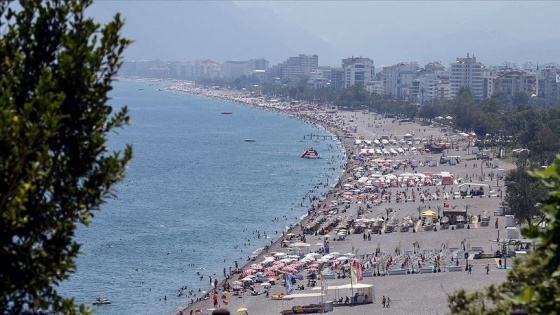 Antalya 6 ayda 5 milyon 591 bin 996 turist ağırladı