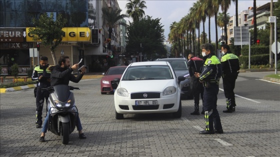 Antalya&#039;da 8 Aralık&#039;tan sonra Kovid-19 vaka sayısı yüzde 100 düşüş gösterdi