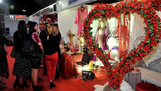 Antalya'da 'Biz Evleniyoruz' fuarı açıldı