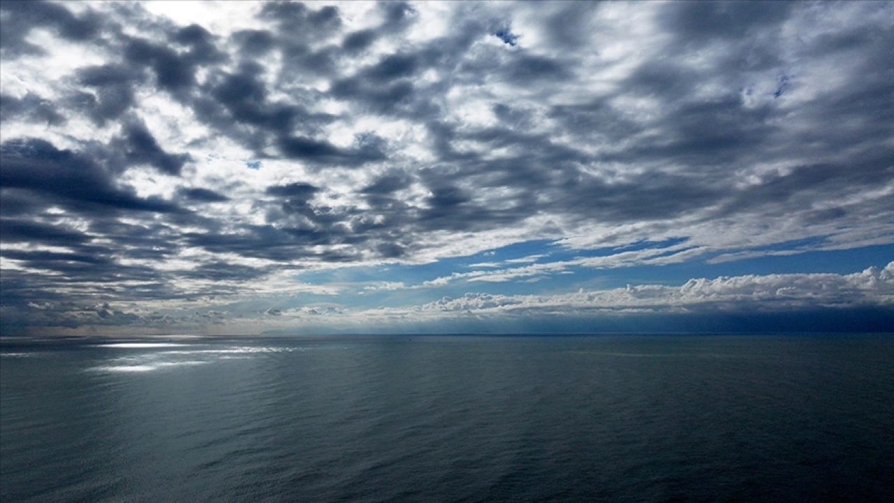 Antalya'da yağışın ardından oluşan bulutlar dronla görüntülendi