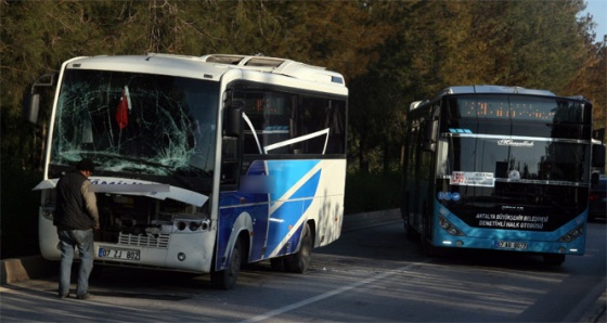 Antalya’da zincirleme kazası: 9 yaralı