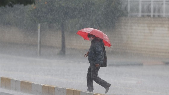 Antalya'nın doğusunda 'çok kuvvetli' yağış bekleniyor