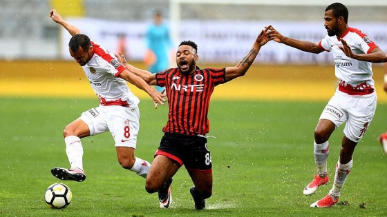 Antalyaspor Ankara deplasmanından istediğini aldı