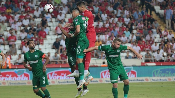 Antalyaspor ile Konyaspor yenişemedi