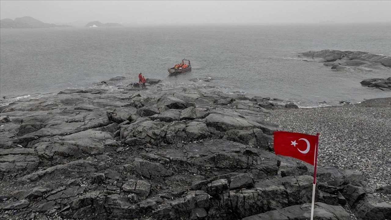 Antarktika Türk Bilimsel Araştırma Kampı'nda çalışmalar başladı