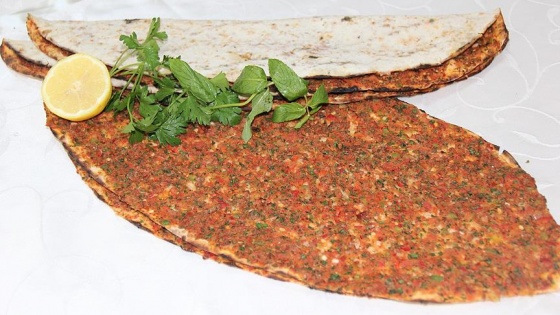 Antep lahmacunu AB yolunda