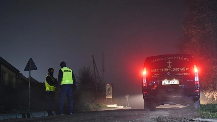 AP: ABD'lilere göre ilk bulgular Rus füzesini engellemeye çalışan Ukrayna füzesine işaret ediyo