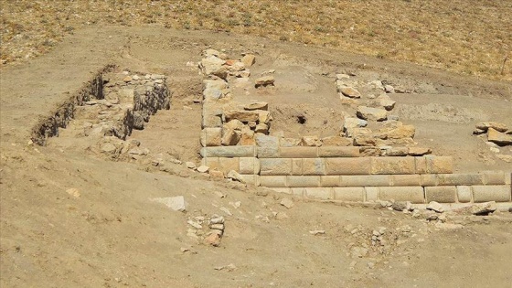 Apameia Antik Kenti yakınında Helenistik döneme ait 'duvar' bulundu