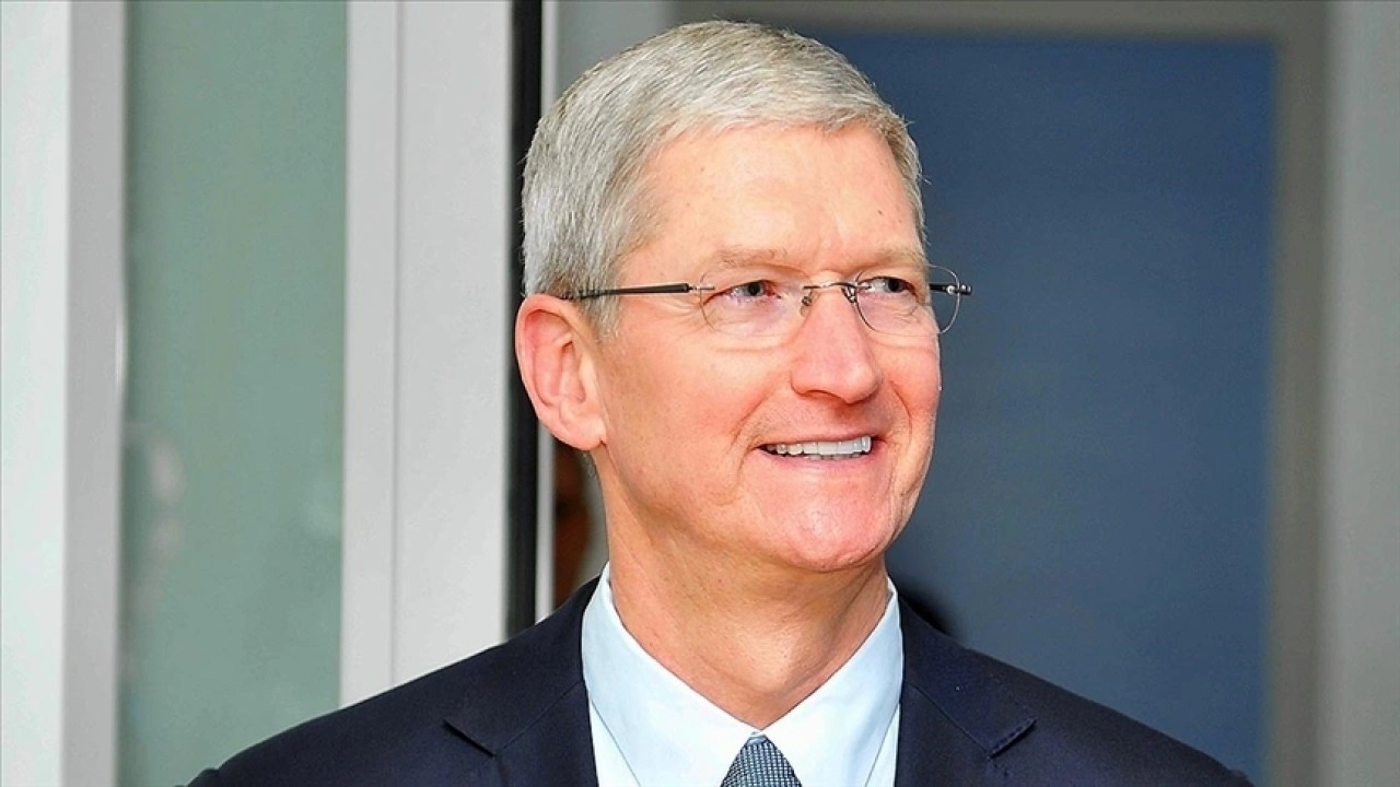 Apple CEO'su Cook: Çinli tedarikçilerimiz olmasaydı Apple olmazdı