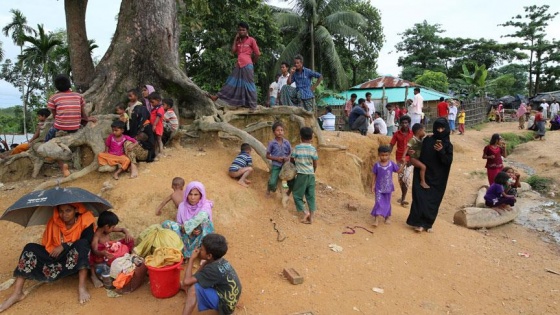 Arakan'da kundaklanan Müslüman köyleri uydudan tespit edildi