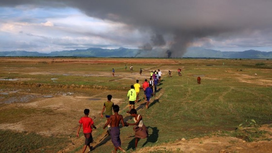 Arakan'da Müslüman köyleri kundaklanmaya devam ediliyor