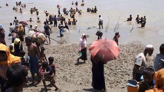 Arakan'da Müslümanlara yönelik katliama tepkiler sürüyor