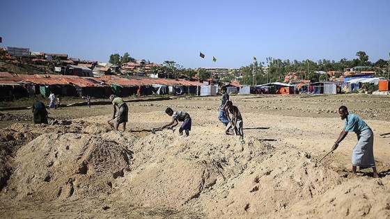 'Arakanlı Müslümanların geri dönmesi çözüm değil'