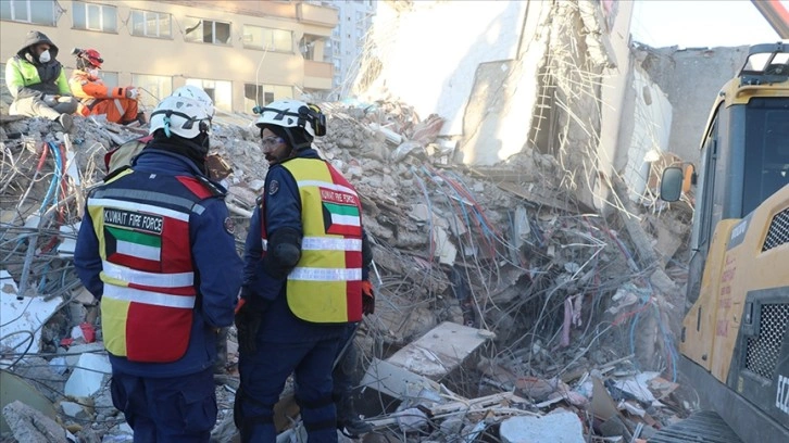 Arama kurtarma çalışmalarına katkı için gelen Kuveytli ekipten Türkiye'ye destek mesajı