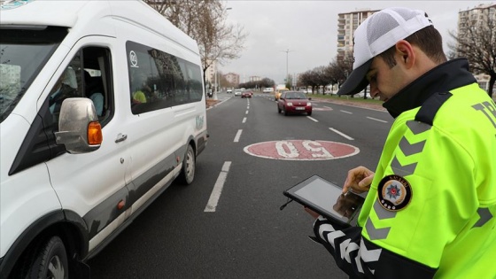 Aranan bin 250 şüpheli yakalandı