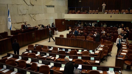 Arap milletvekili Knesset’te ezan okudu