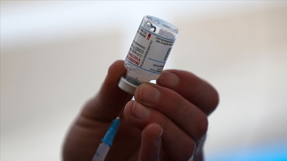 Araştırma: Moderna'nın Kovid-19 aşısı, Pfizer-BioNTech'den daha çok yan etkiye yol açıyor