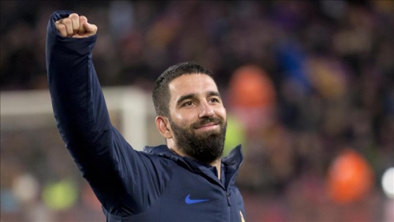 Arda Turan: Tarihi ana tanıklık ettiğim için çok mutluyum