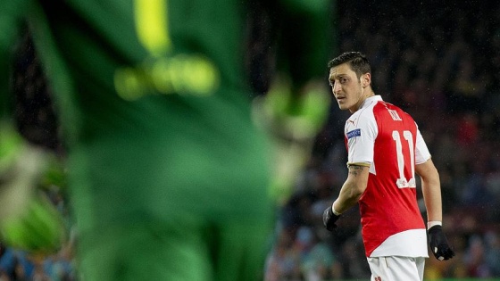 Arsenal'da ayın futbolcusu Mesut Özil