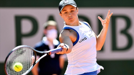 Ashleigh Barty Fransa Açık'tan çekilmek zorunda kaldı