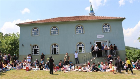 Asırlık birlik ve kaynaşma geleneğini yaşatıyorlar