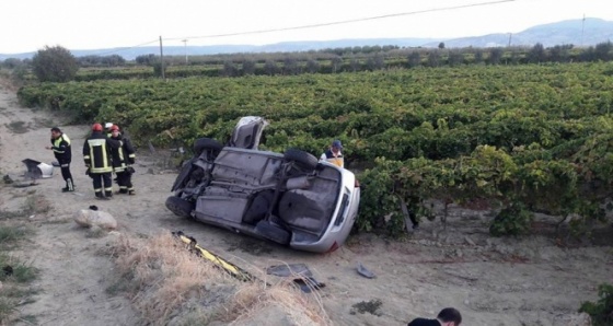 Asker ziyaretine giderken kaza yaptılar: 1 ölü, 2 yaralı