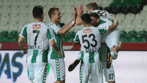 Atiker Konyaspor 3 puanı 3 golle aldı