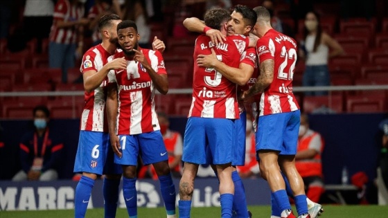 Atletico Madrid, sahasında Barcelona'yı 2-0 yendi