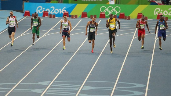 Atletizm 200 metrede milli sporcu Guliyev finalde