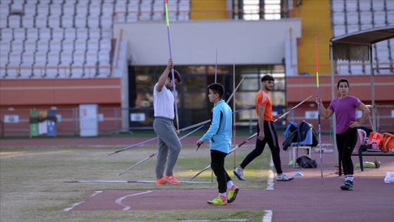 Atletizmde Tokyo Olimpiyat Oyunları için kota hedefi 40 sporcu