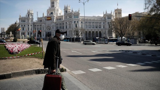 Avrupa ülkeleri yaz turizm sezonu yaklaşırken seyahatleri kademeli olarak açıyor