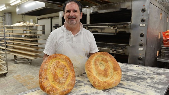 Avustralya&#039;da Ramazan pidesi İtalyan fırıncıya emanet