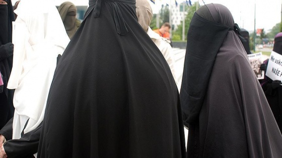Avusturya’da burka yasağı Temmuz'da yürürlüğe girecek
