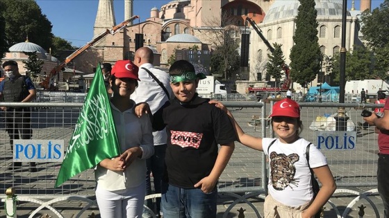 Ayasofya-i Kebir Cami-i Şerifi çocukları da ağırladı