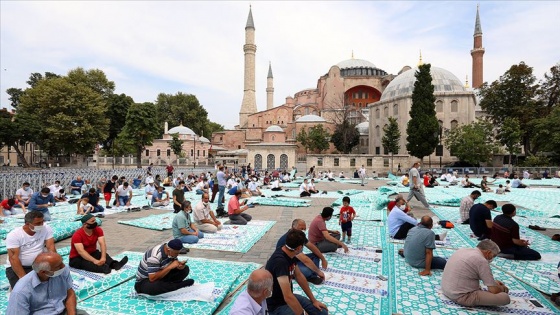 Ayasofya-i Kebir Cami-i Şerifi'ne hafta sonu yoğun ilgi