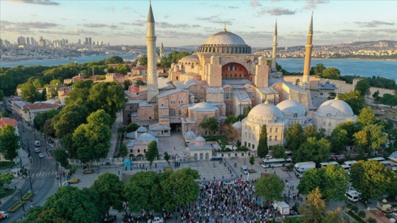 Ayasofya kararı için 'hayırlı olsun' mesajları