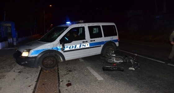 Aydın'da motosiklet polis otosuna çarptı: 1 ölü, 1 yaralı