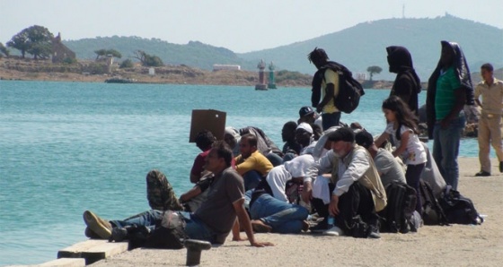 Ayvalık'ta 45 kaçak göçmen yakalandı