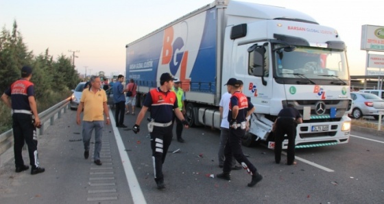 Ayvalık’ta trafik kazası; 4 yaralı