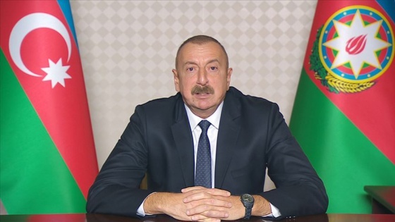 Azerbaycan Cumhurbaşkanı Aliyev: Anlaşma Ermenistan'ın yenilgisi anlamına geliyor