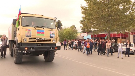 Azerbaycanlılar kurtarılan topraklarının sevincini yaşıyor