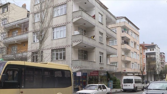 Bağcılar'da karantinaya alınan 4 binadaki vatandaşlara psikolojik destek hizmeti