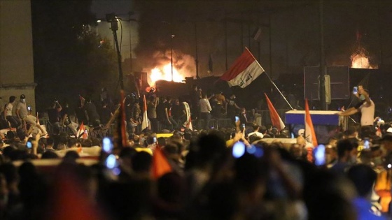 Bağdat'ta Tahrir göstericilerine müdahale sürüyor