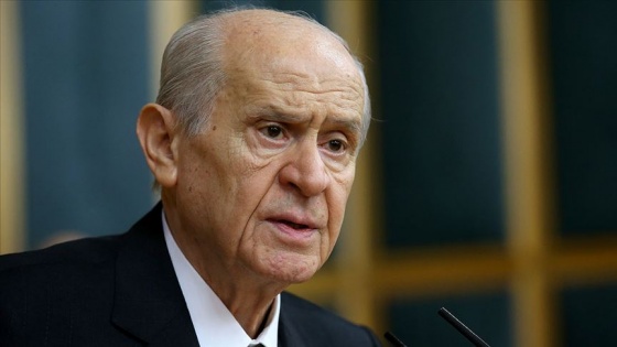 Bahçeli'den böbrek nakli yapılan Ferdi Tayfur'a 'geçmiş olsun' telefonu