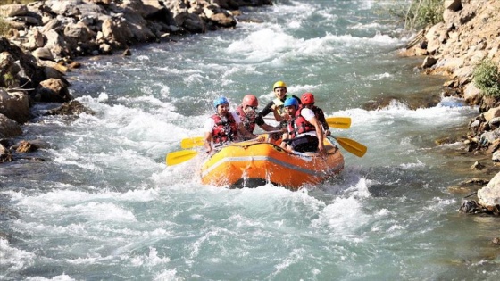 Bahçesaray rafting merkezi olmayı hedefliyor