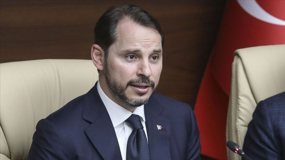 Bakan Albayrak: 1 Milyon Yazılımcı Projesi'nde gençlerin aldığı eğitimler CV'lerine işlenecek