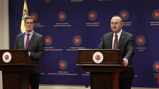 Bakan Çavuşoğlu: Amerikan yönetimi doğruyu söylemiyor